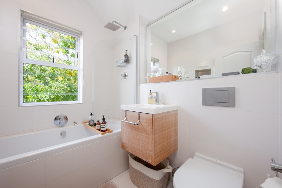 3 Bedroom Property for Sale in Plumstead Western Cape